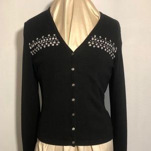 Women’s sweater